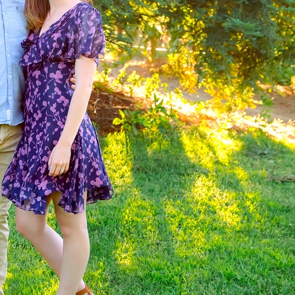 Silk designer dress! - Picture 2 of 9